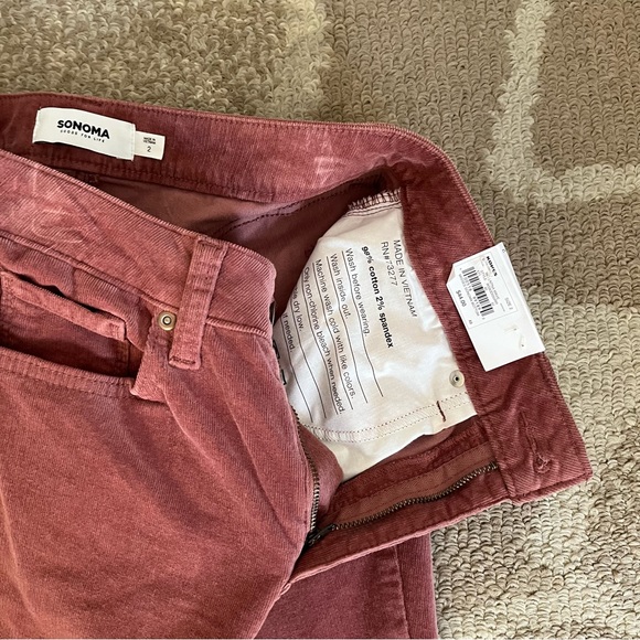 Skinny high rise corduroy jeans NWT - Picture 6 of 6